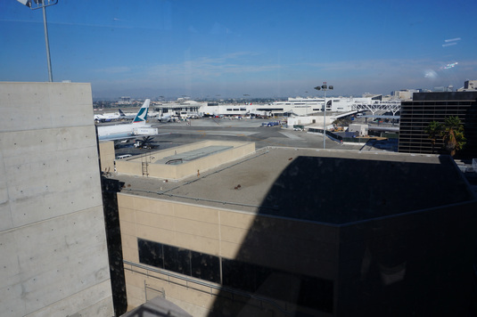 Star Alliance Lounge LAX