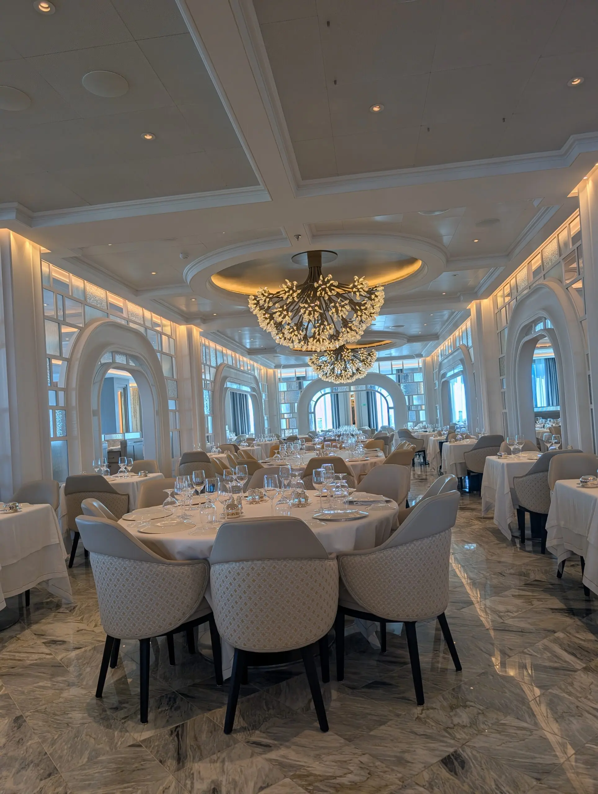 Oceania grand dining room