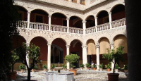 a building with many arches