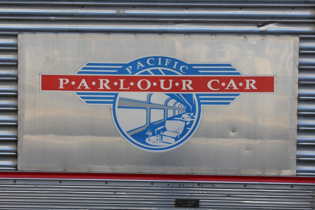 amtrak-parlour-car-sign