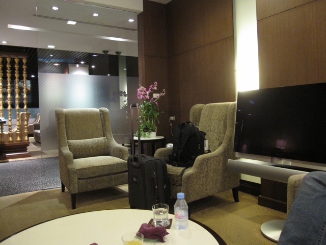 Thai_First_Lounge_room