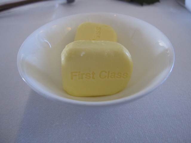 Lufthansa_First_butter