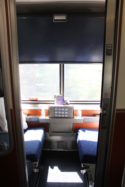 coast-starlight-roomette