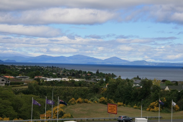 Hilton_Taupo_view