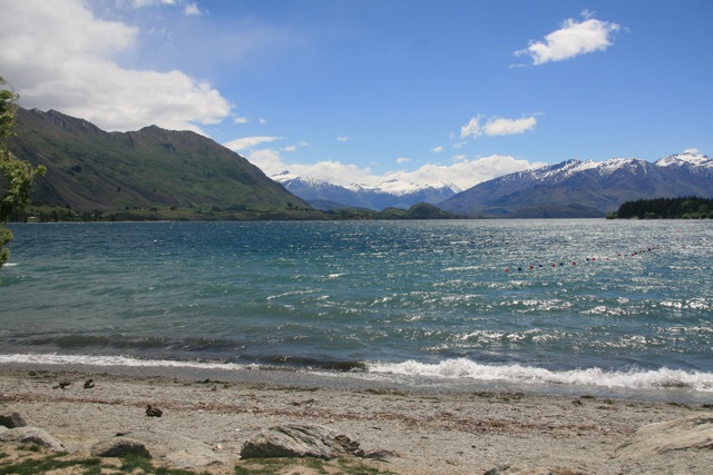 South_beach_mountains