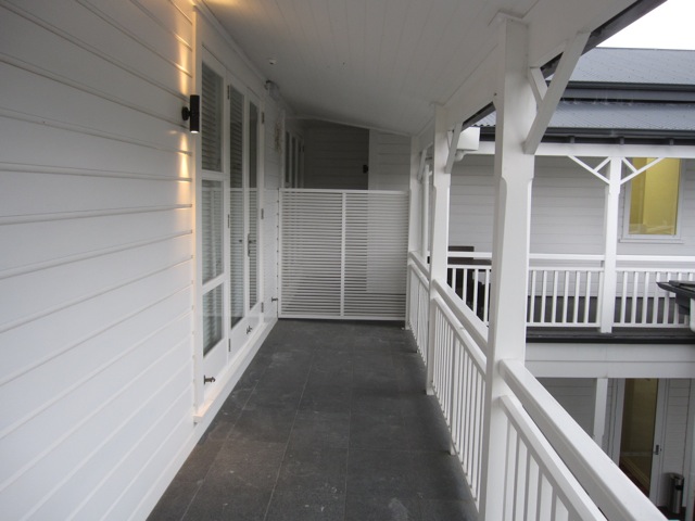 Hilton_Taupo_balcony