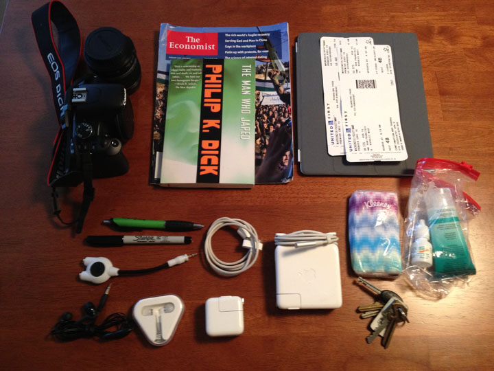 picture of things found inside Metrosafe 200 bag