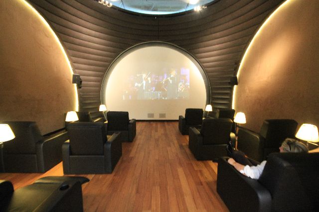 business-lounge-movie-theater