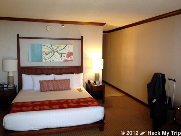 picture of hotel bed