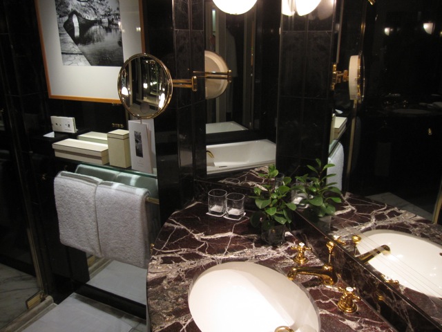 grandhyatt_hk_sink