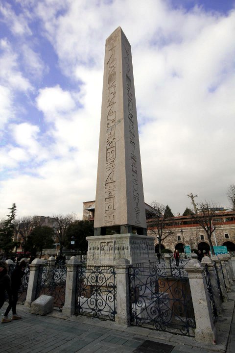 obelisk