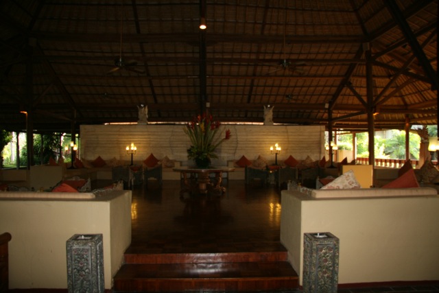 bali_hyatt_lobby2