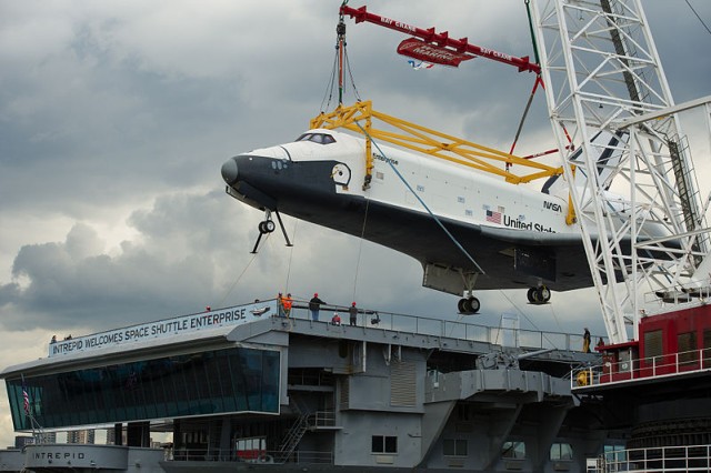 space-shuttle-intrepid-museum