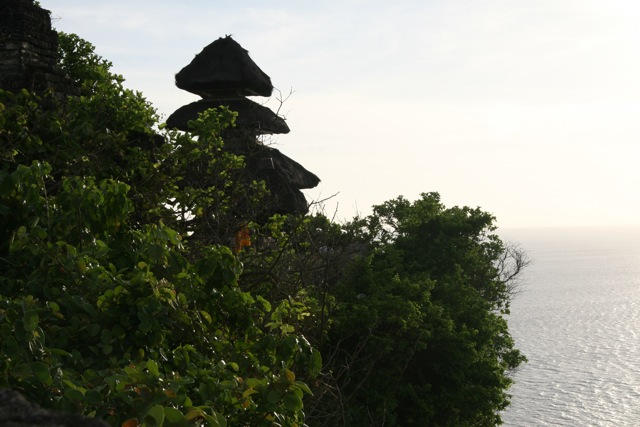 uluwatu_temple