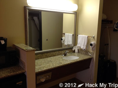 picture of hotel sink