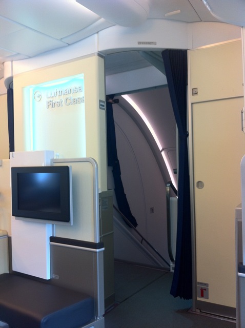 -lufthansa_first_a380