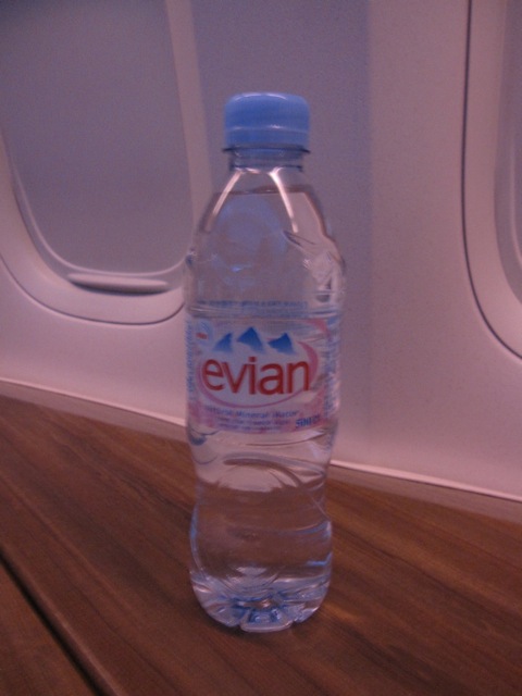 cathay_828_evian