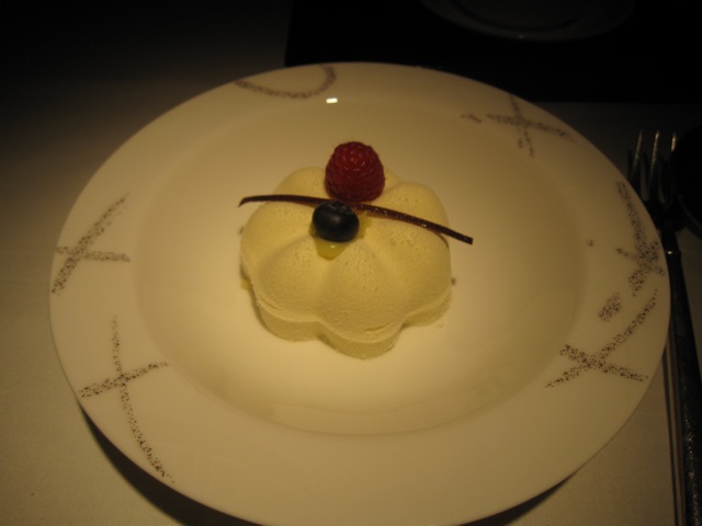 cathay_828_mousse