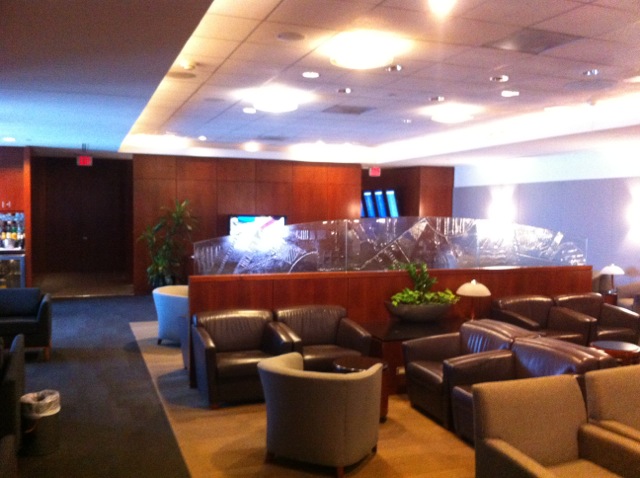 united-global-first-iad-lounge