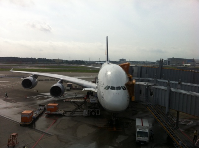 lufthansa-a380-arrival-narita