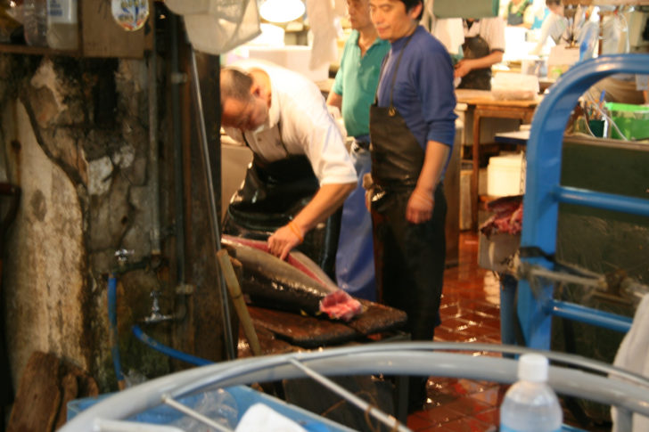 tokyo-tsukiji-butcher