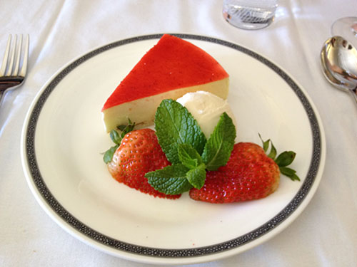 picture of strawberry cheesecake