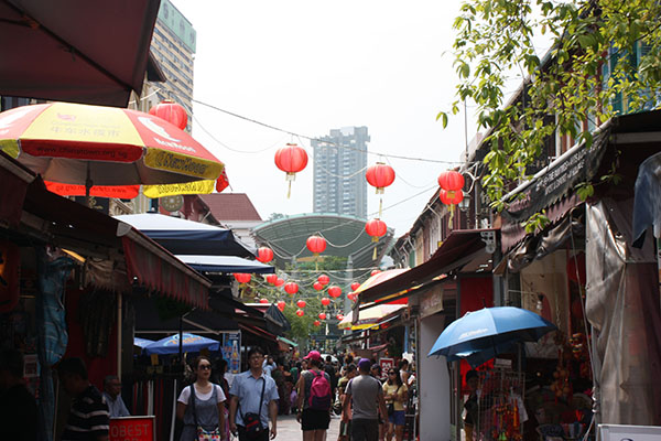 picture of Chinatown streets in Singapore