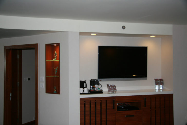 sheraton-bangkok-exec-suite-tv