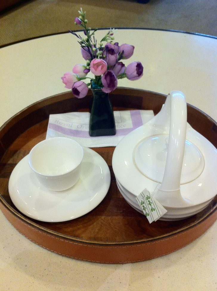 thai-royal-first-lounge-tea