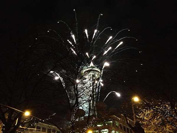 picture of fireworks behind space needle