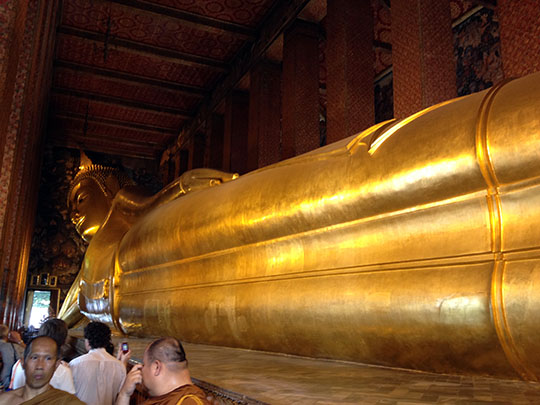 picture of the reclining buddha