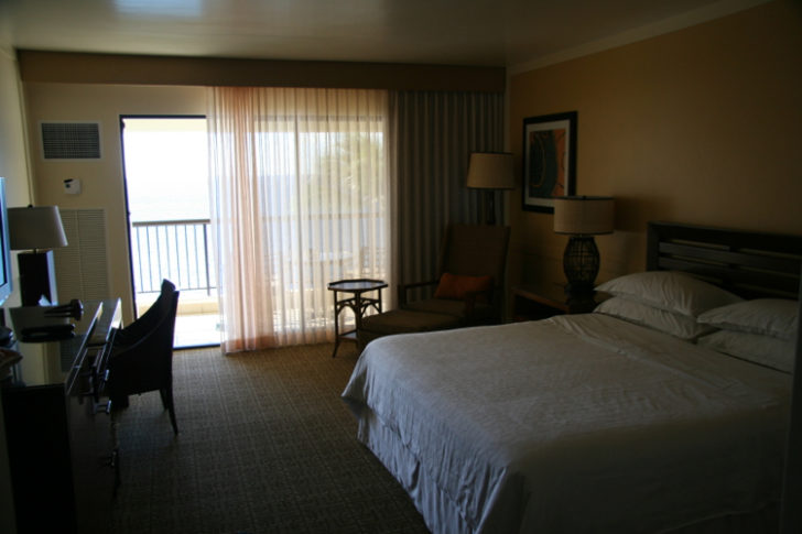 sheraton-maui-room