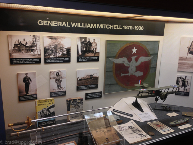 gallery-of-flight-mitchell-display