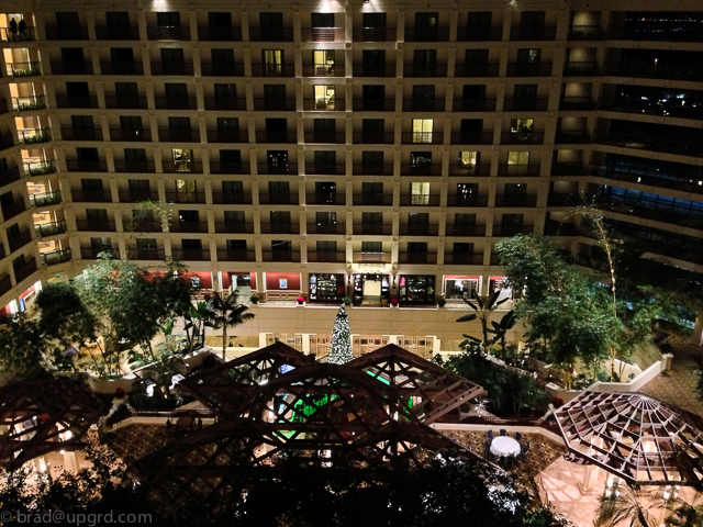 hyatt-regency-san-francisco-atrium-night