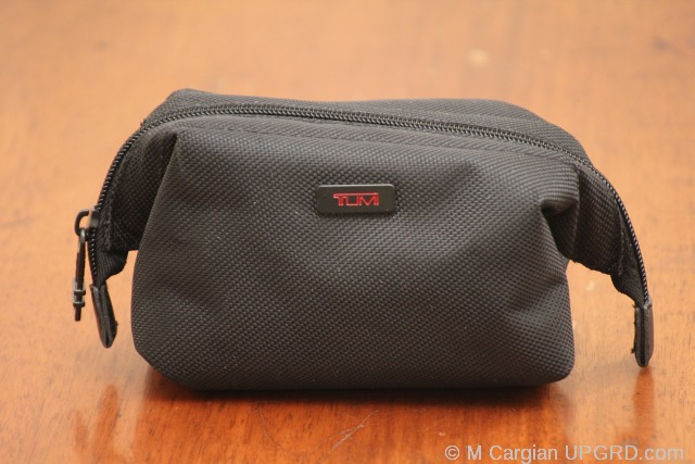 air-berlin-tumi-amenity-kit-1