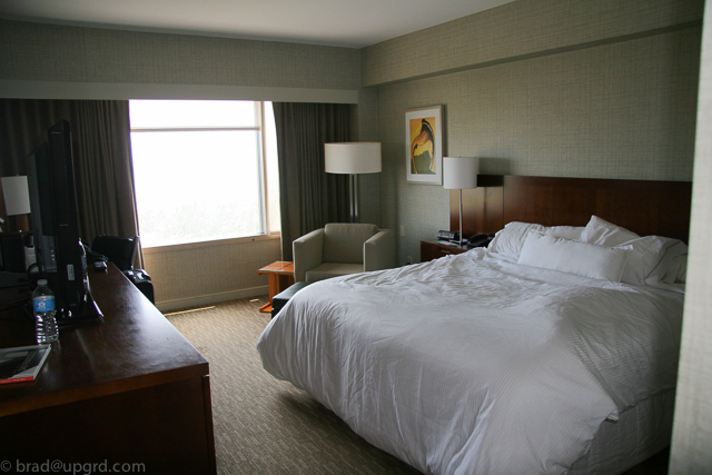 westin-san-francisco-airport-bed