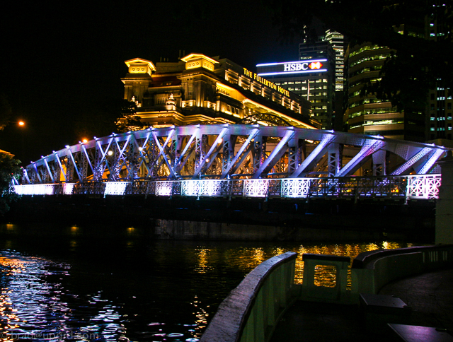 singapore-exploration-anderson-bridge