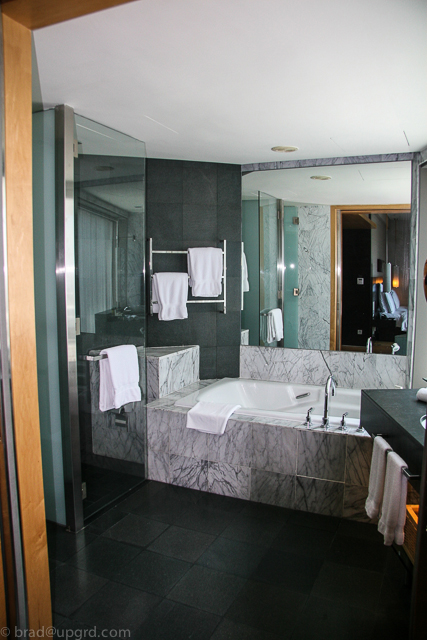 hilton-kuala-lumpur-bath-2