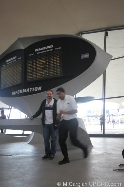 me-at-twa-flight-center