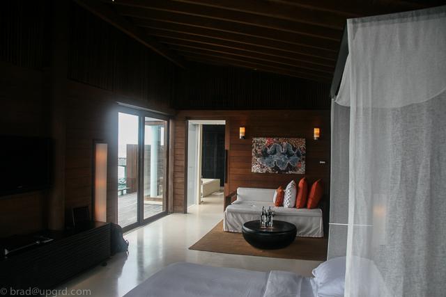 park-hyatt-maldives-water-villa