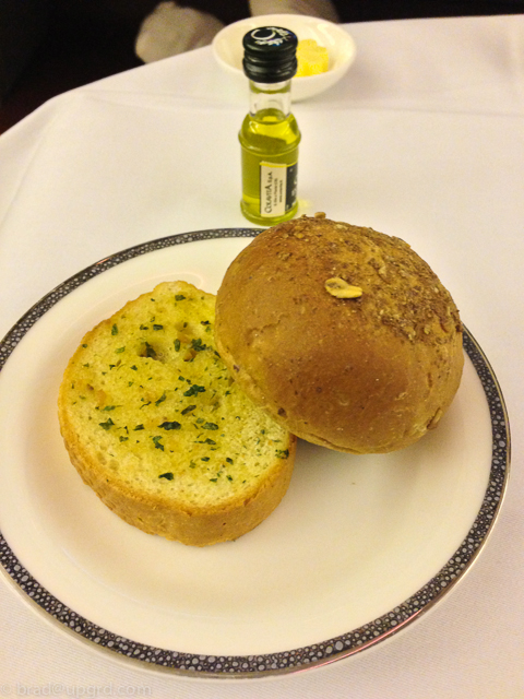 singapore-sin-sfo-bread