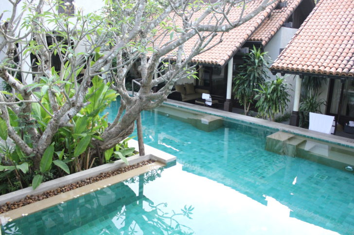 Pool Access Villa