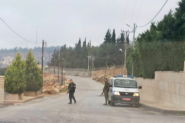 Israel soldiers in palestine