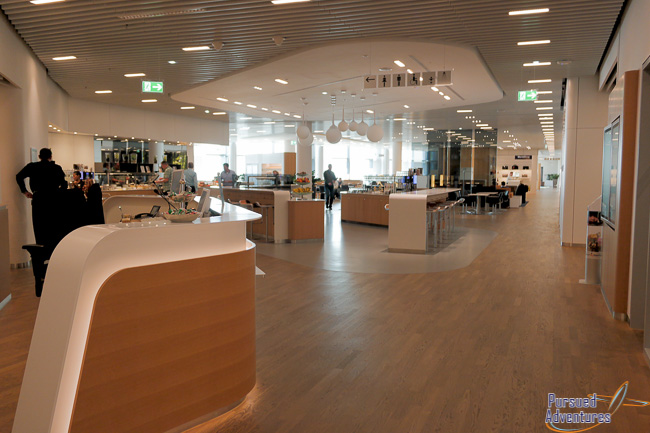 lufthansasenatorlounge-3