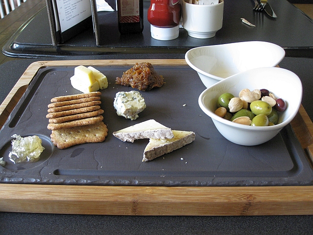 Frontier Tavern at Historic Bedford Springs Resort - fruit and cheese plate