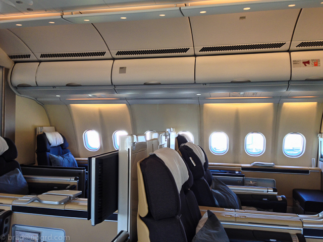 lufthansa-first-toronto-munich-a333-cabin