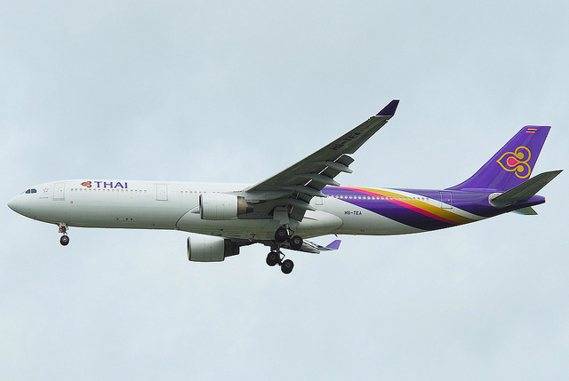 thai-a330-approach