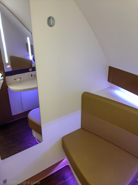 thai-a380-first-lounge