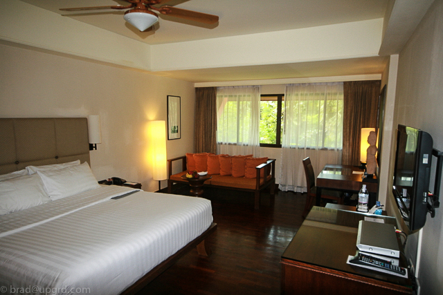 lemeridien-siem-reap-bedroom