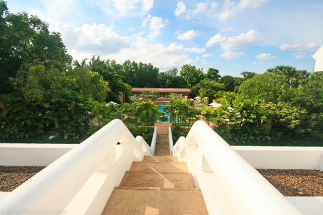 lemeridien-siem-reap-pool